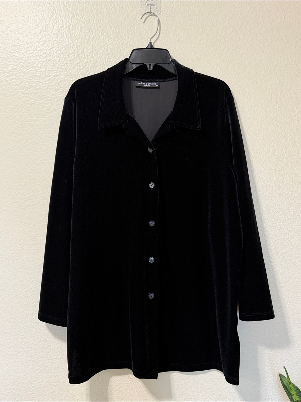 Impressions Black Velvet Shirt Jacket